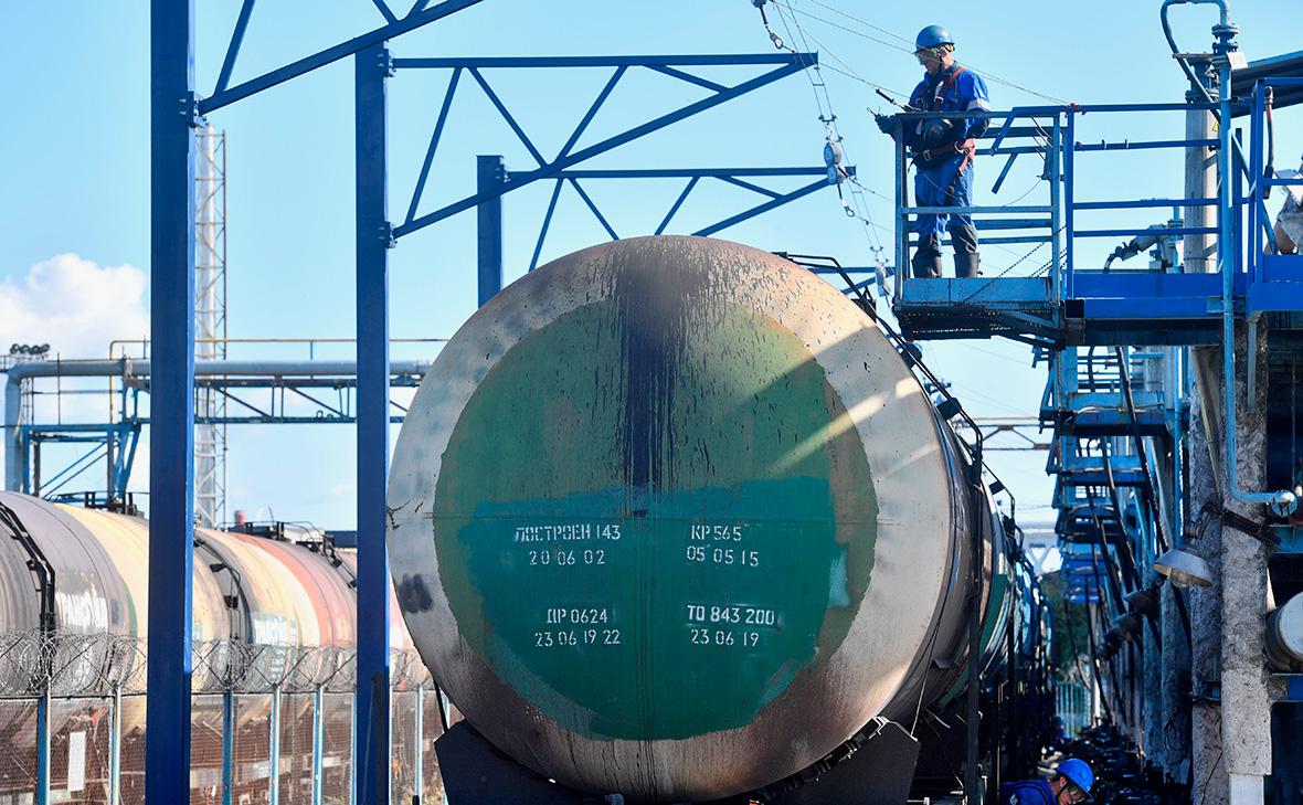 The Government Will Completely Ban Petrol Exports from 1 April