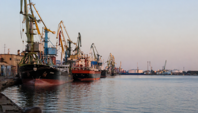 Reaching the Ports: What Do the New Sanctions Against Icebreakers and Terminals Mean?